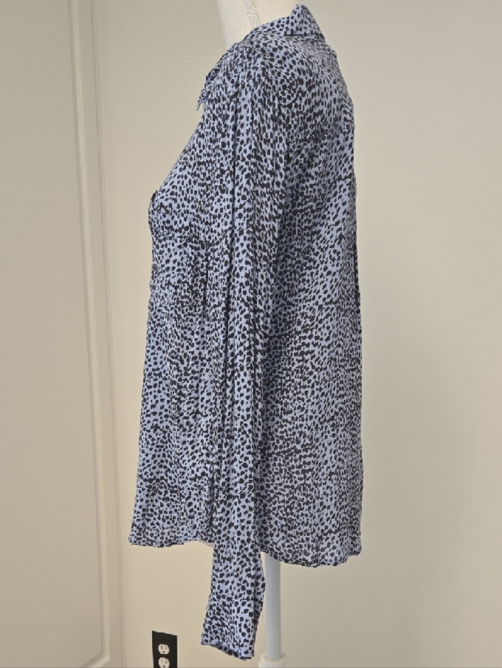 Rails Anna Button-down Shirt In Blue Lynx - Picture 4 of 11